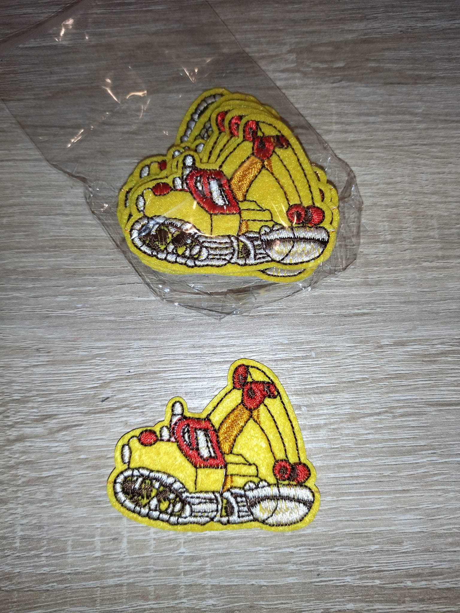 nažehlovací obrázek - nažehlovačka textilní bagr